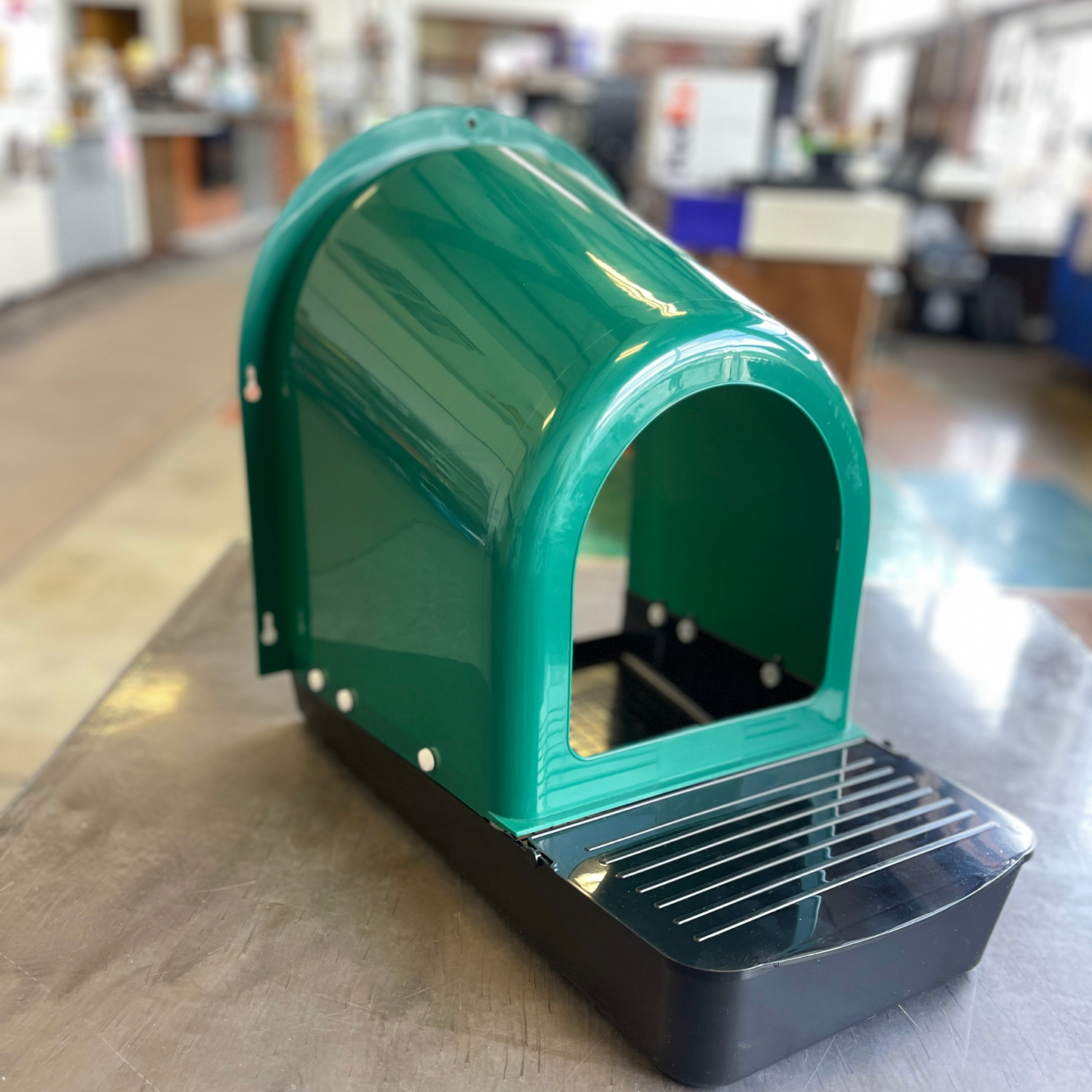 1 Pack | Nesting Box | Nest Box for your Chicken | Roll-A-Way